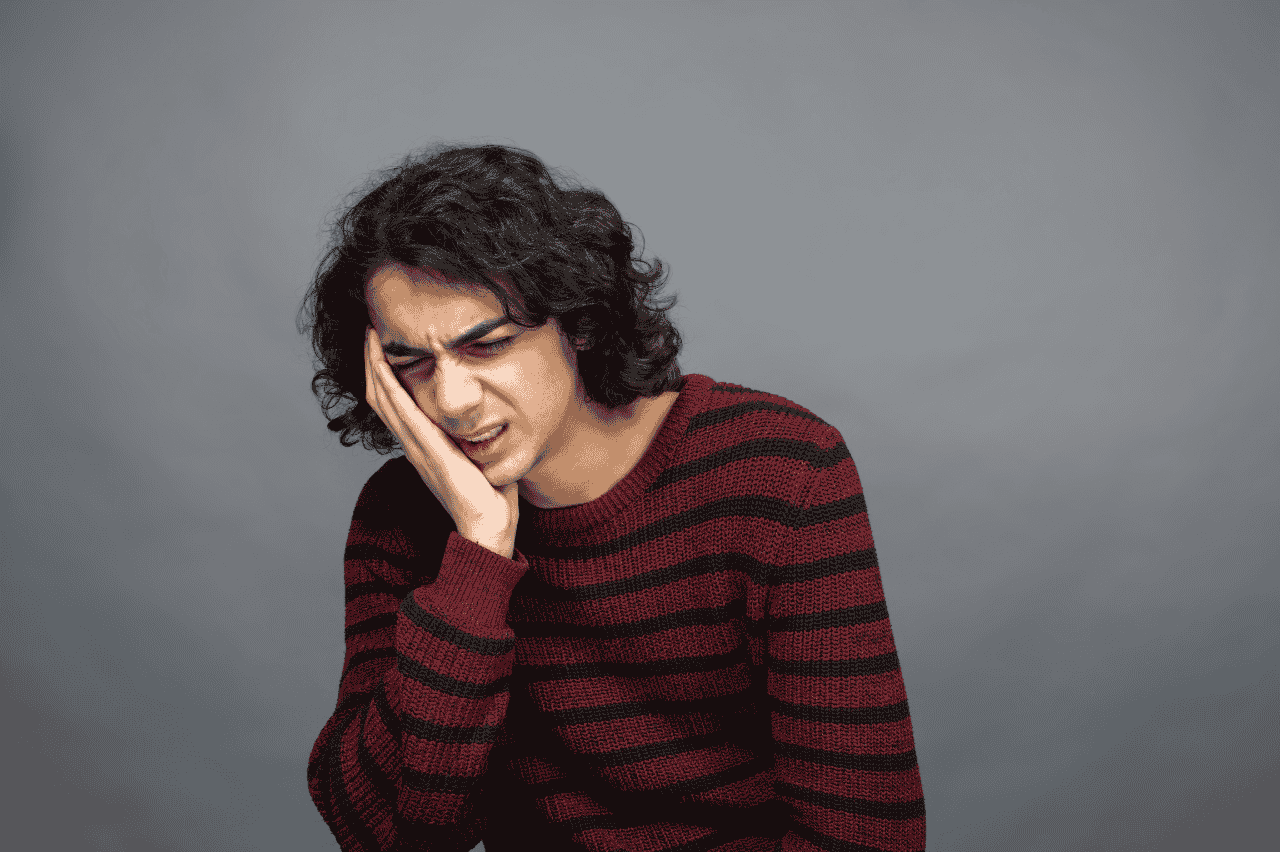 Calgary Lifestyle Factors That Make Toothaches More Common​